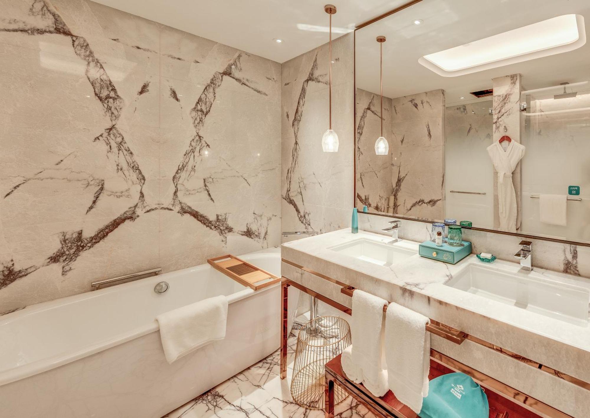 Na Lotus Hotel, A Luxury Collection Hotel, Nanning Buitenkant foto